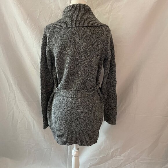 Women’s Tommy Hilfiger Gray Cardigan Sweater size Medium - Picture 3 of 8